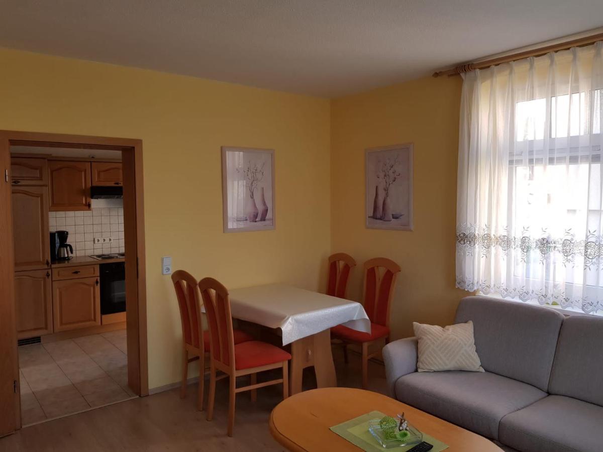 Ferienwohnung Karlguth Neustadt in Sachsen Exteriör bild